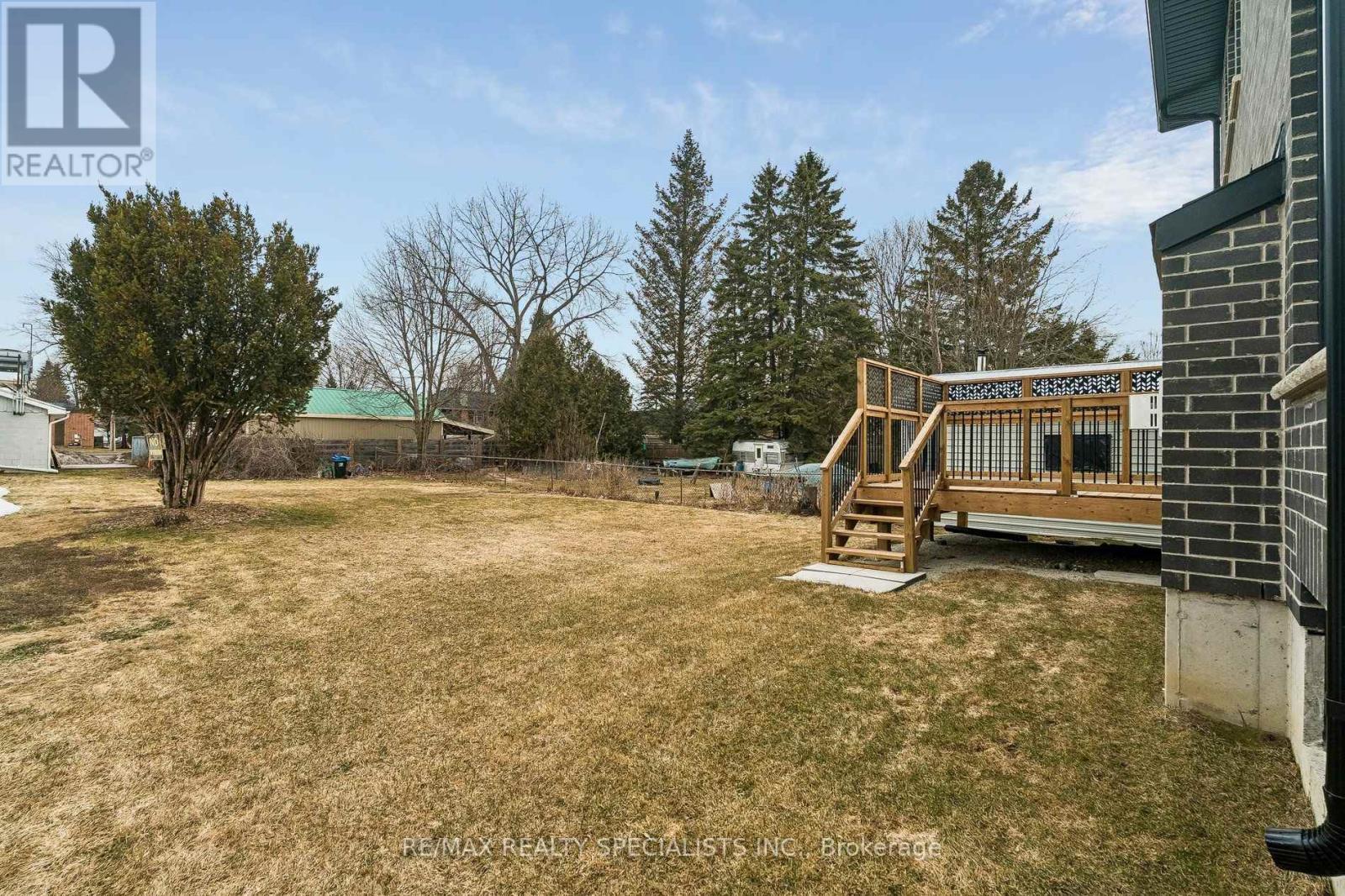 44 Albert Street W Property Photo 50