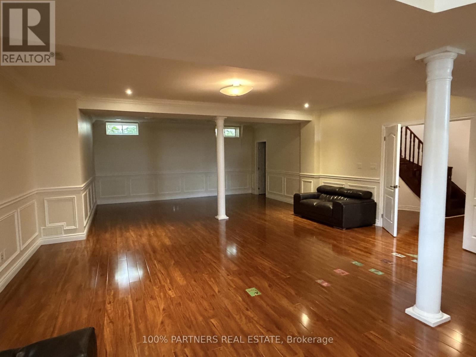 56 Woodvalley Crescent Property Photo 18