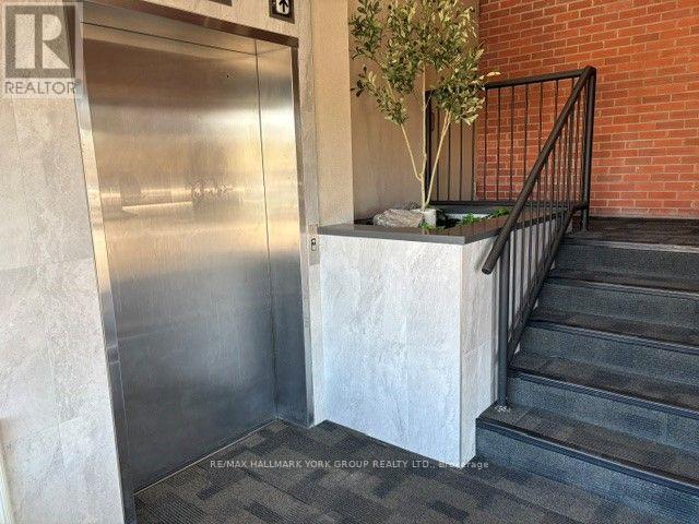 Suite 310 - 14845 Yonge Street Property Photo 3