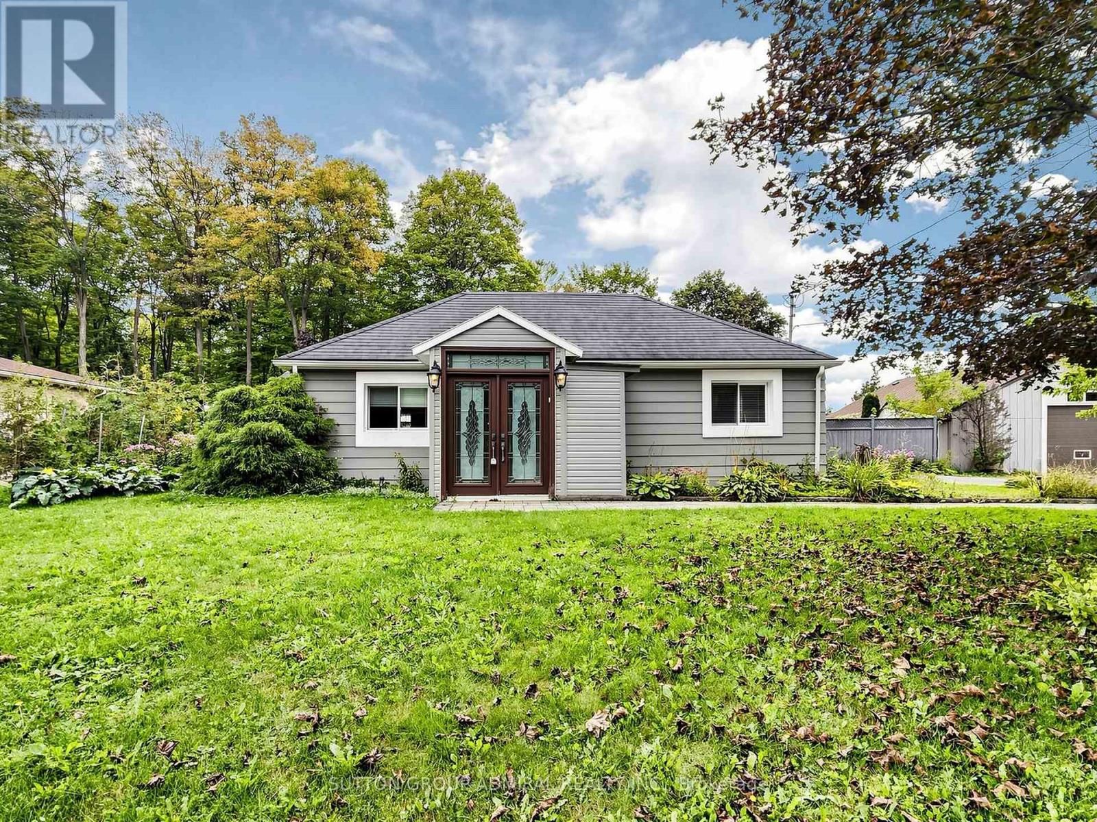 4631 Aurora Road Property Photo 1