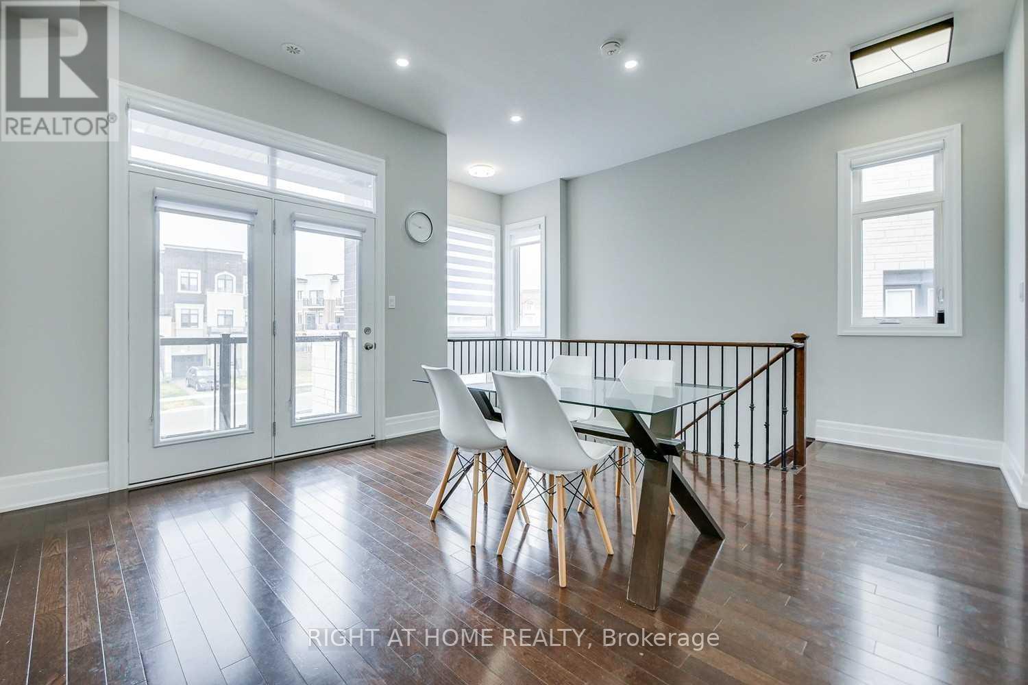 255 Thomas Cook Avenue Property Photo 9