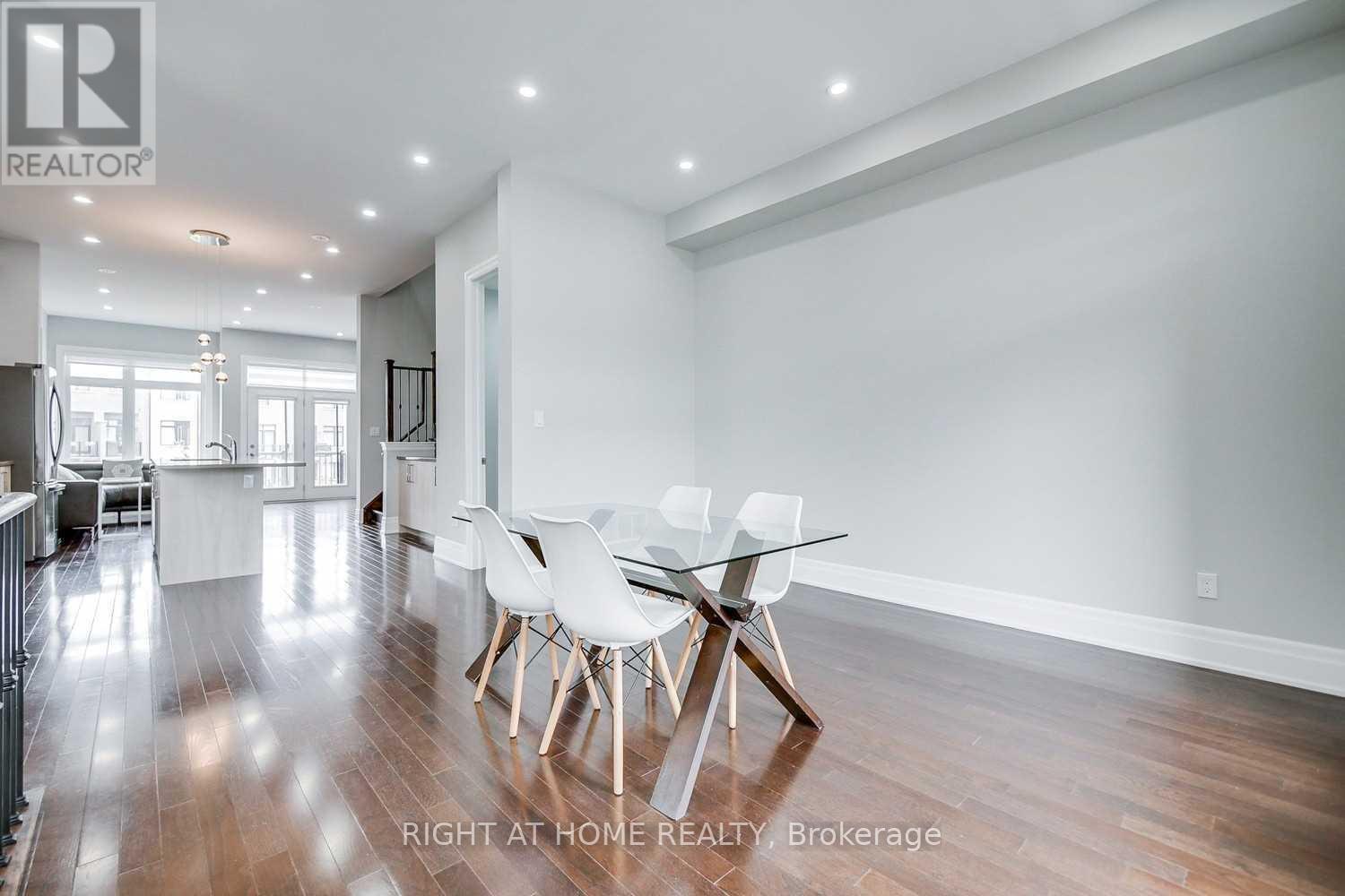 255 Thomas Cook Avenue Property Photo 10