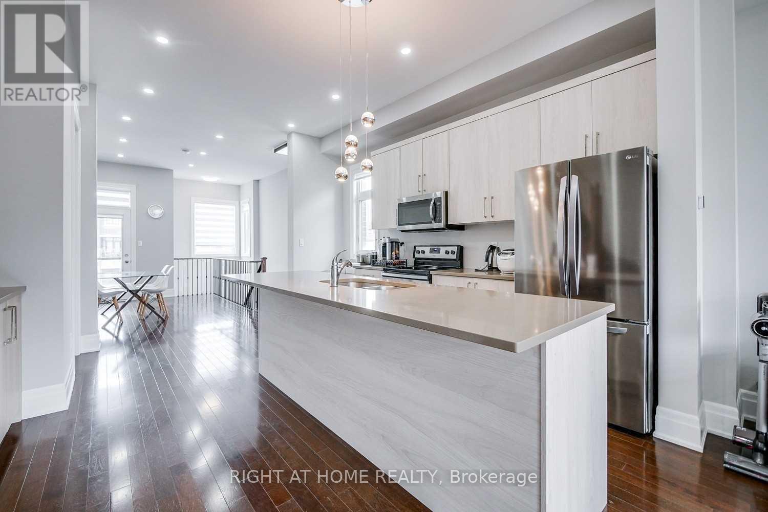 255 Thomas Cook Avenue Property Photo 13