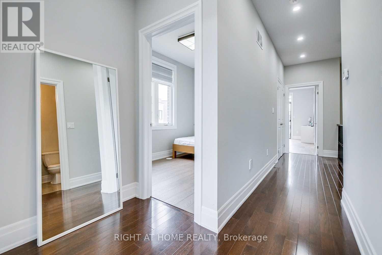255 Thomas Cook Avenue Property Photo 20