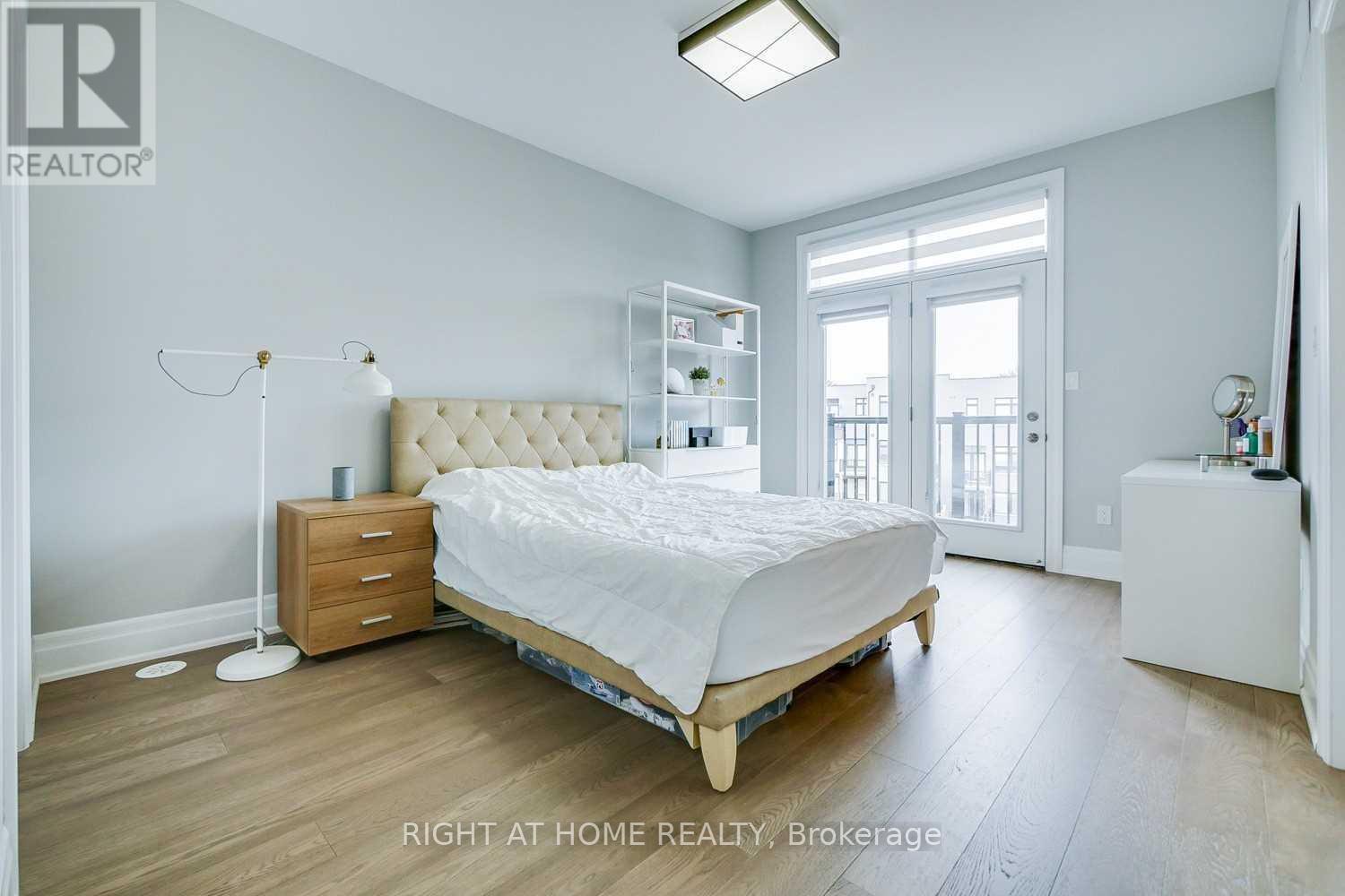 255 Thomas Cook Avenue Property Photo 21