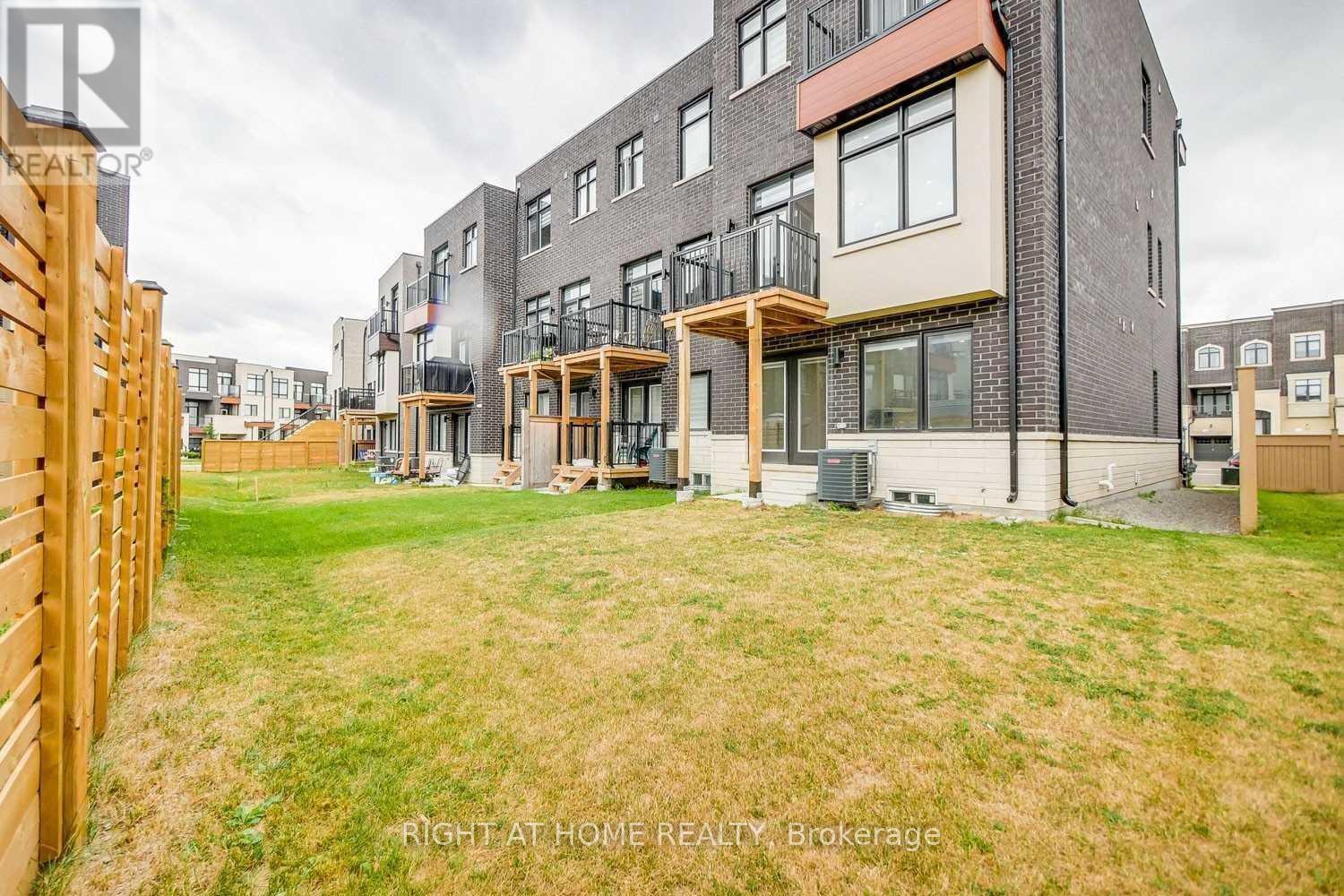255 Thomas Cook Avenue Property Photo 34