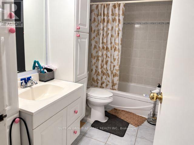 168 Mabley Crescent Property Photo 11