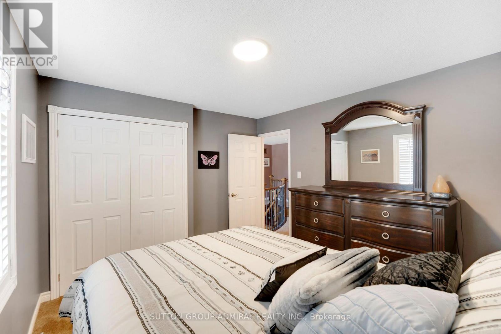 26 Albery Crescent Property Photo 32