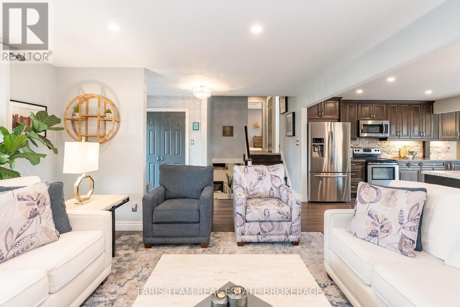 2032 Chantler Street Property Photo 16