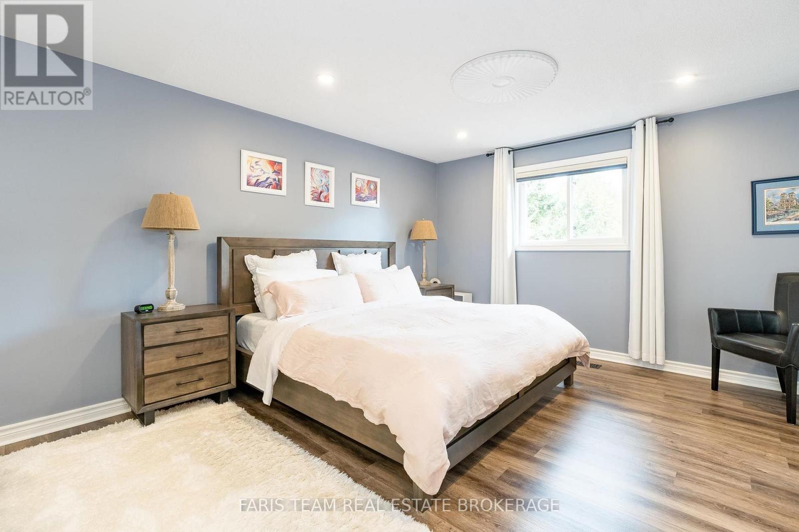 2032 Chantler Street Property Photo 17