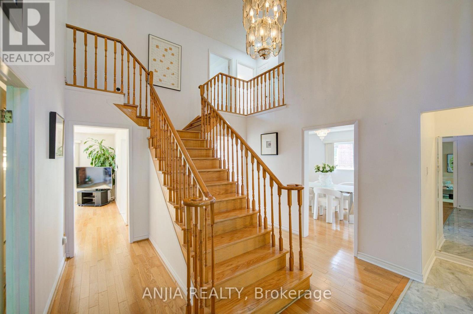 8 Brooklyn Crescent Property Photo 3