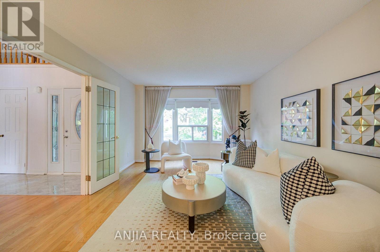 8 Brooklyn Crescent Property Photo 6