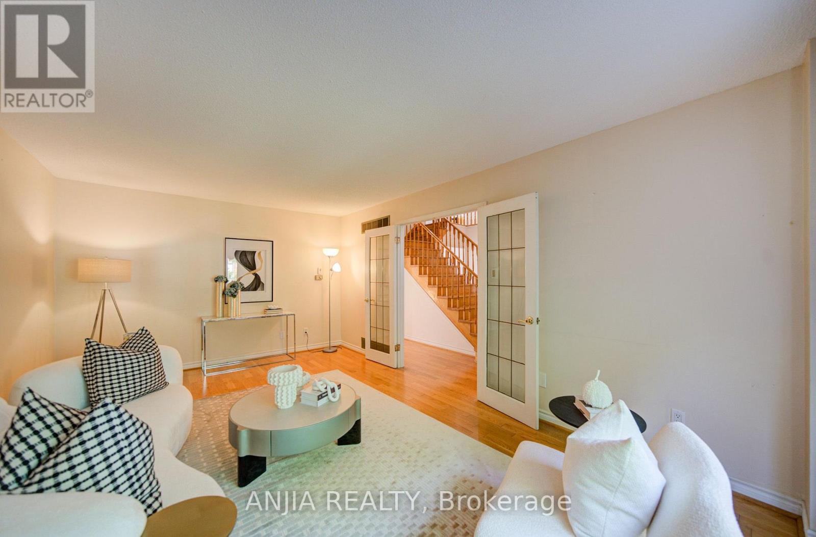 8 Brooklyn Crescent Property Photo 7
