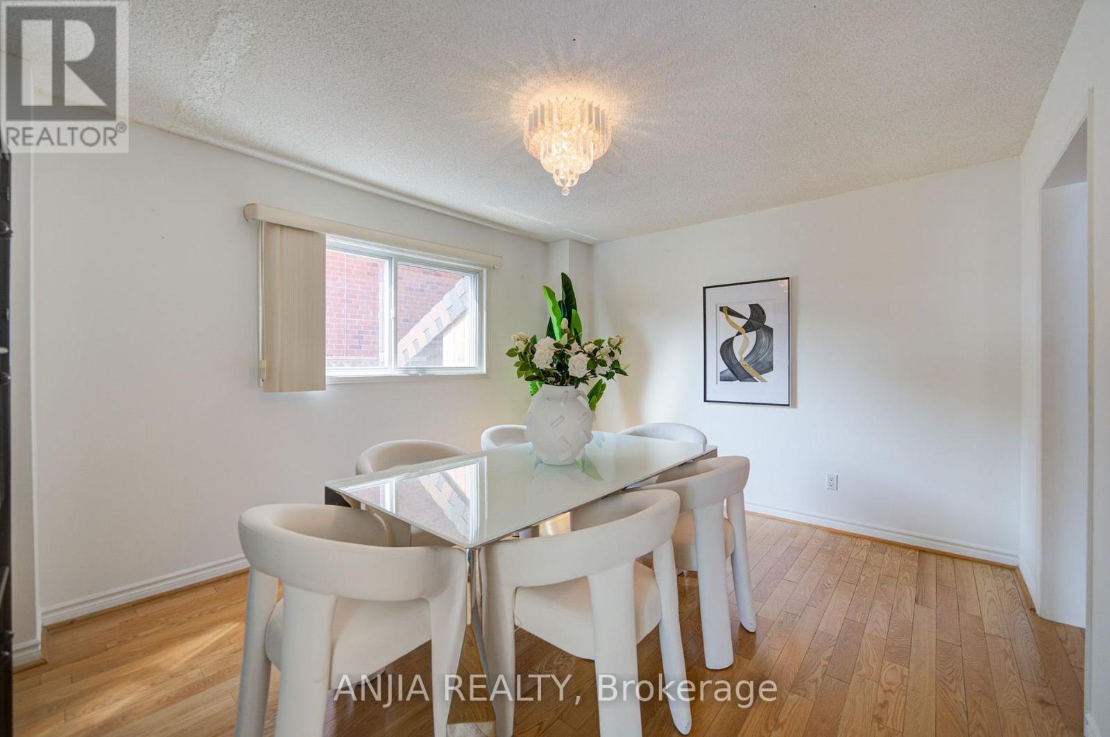 8 Brooklyn Crescent Property Photo 16