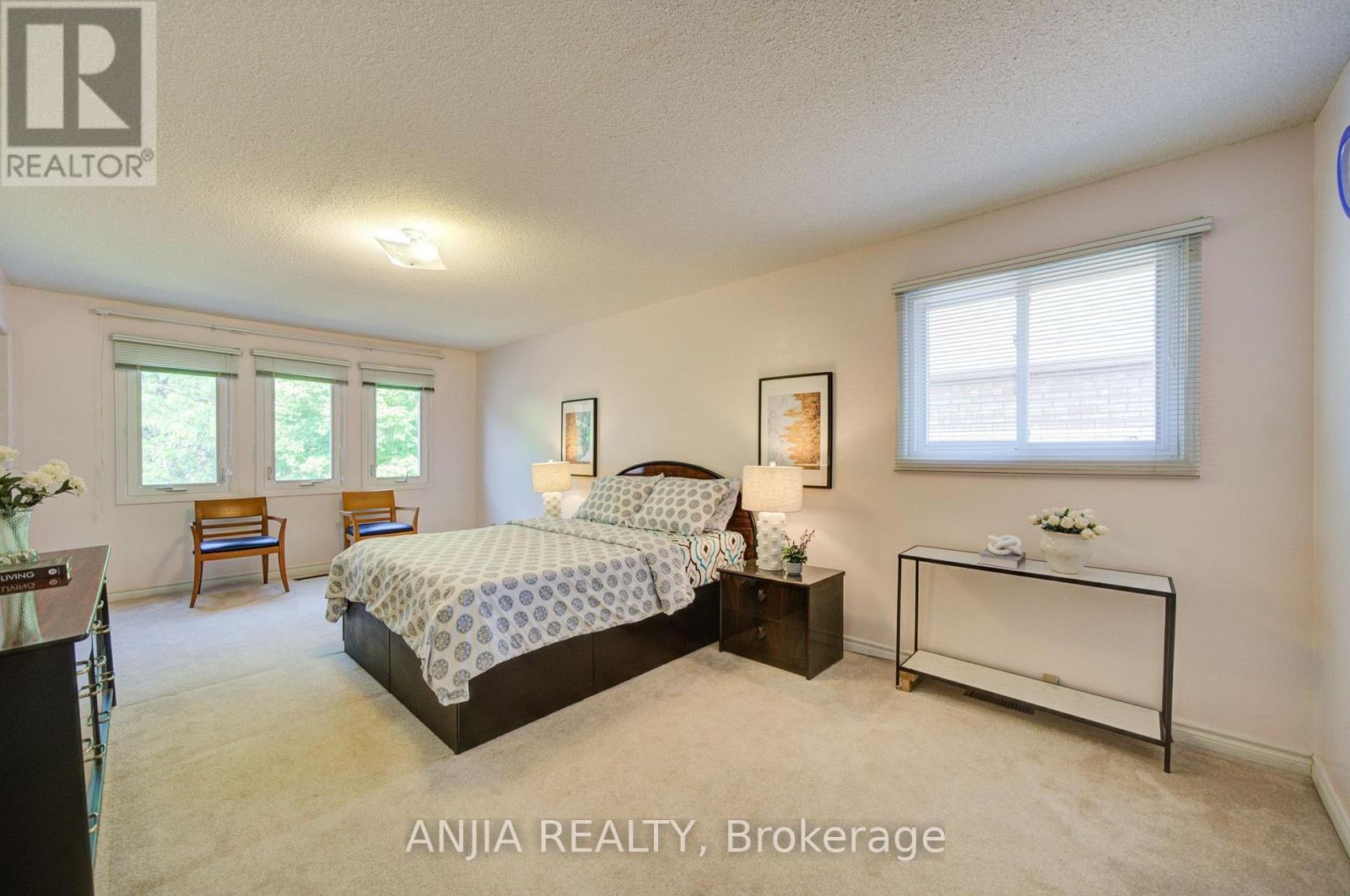 8 Brooklyn Crescent Property Photo 22