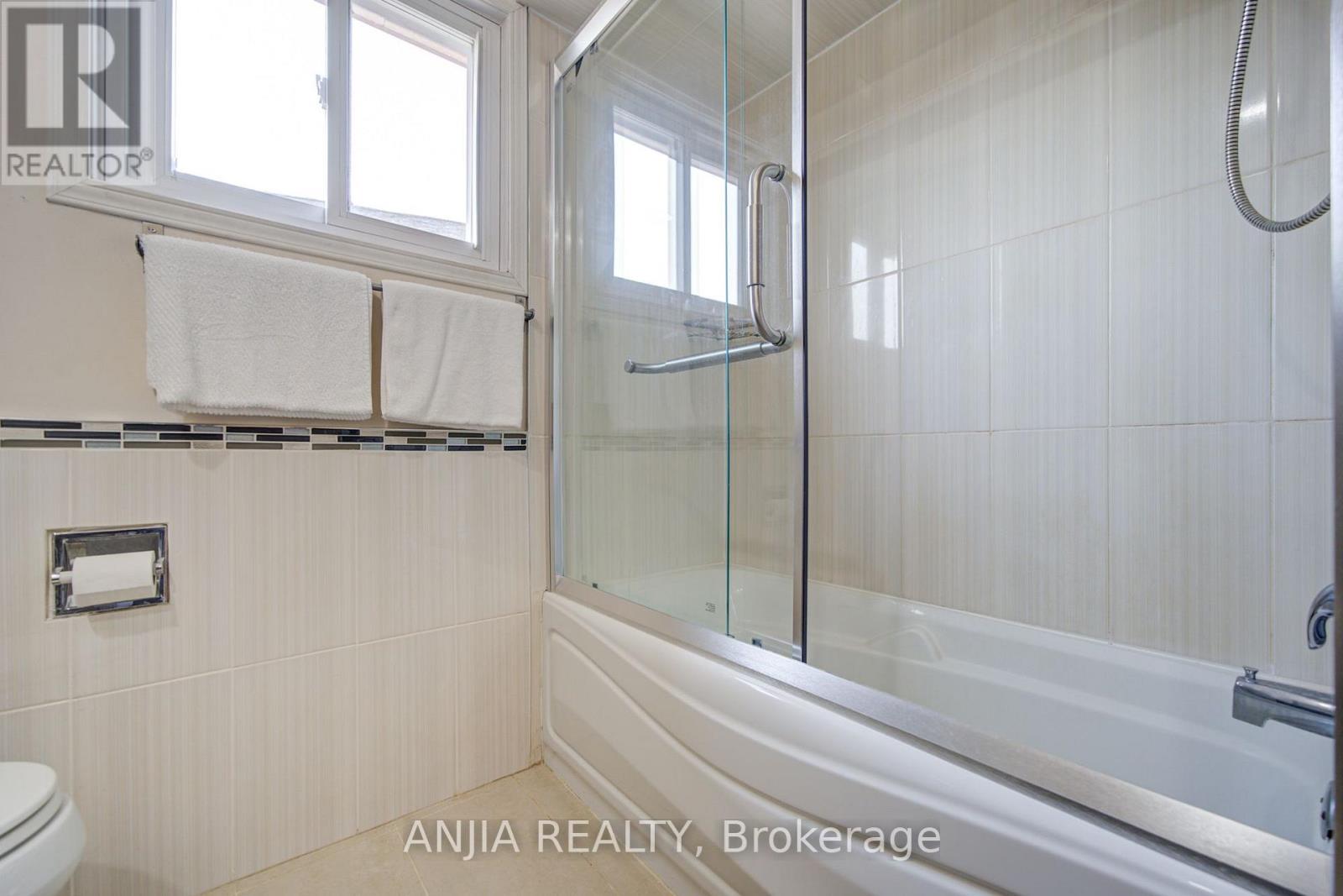8 Brooklyn Crescent Property Photo 29