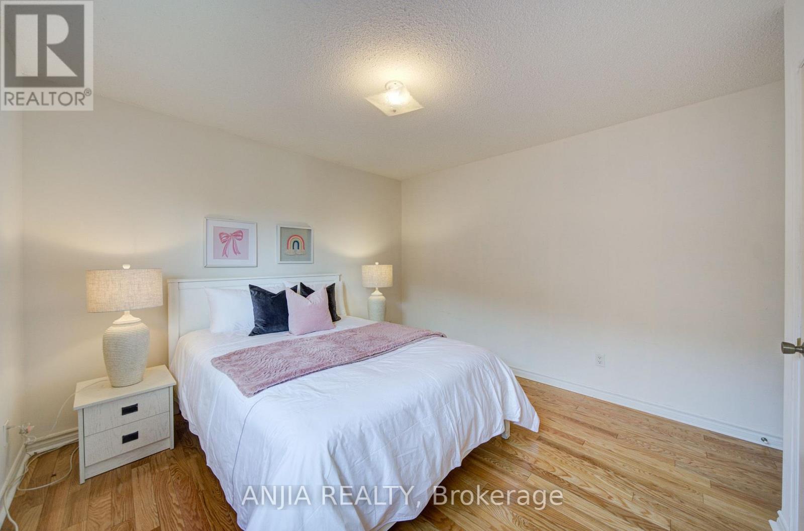 8 Brooklyn Crescent Property Photo 31