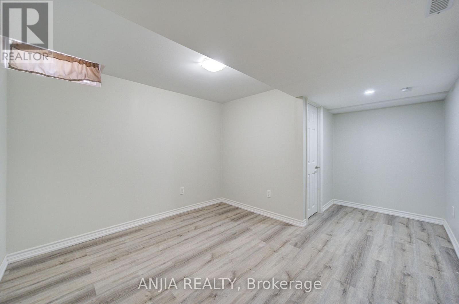 8 Brooklyn Crescent Property Photo 35