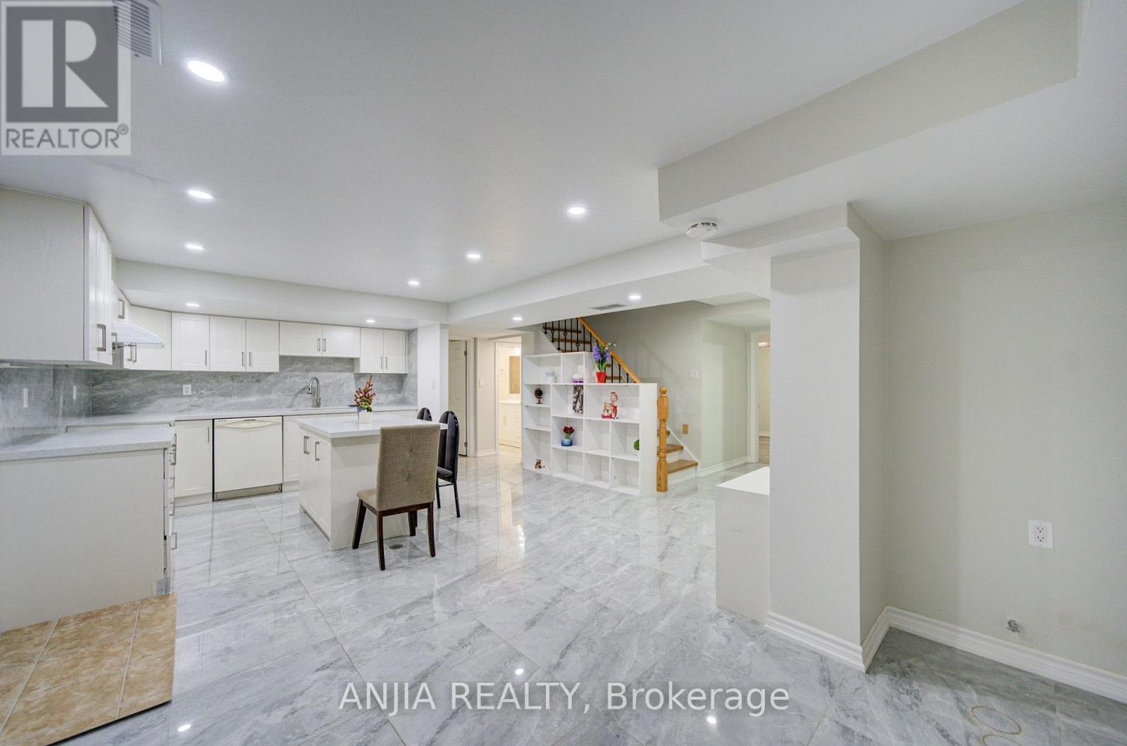 8 Brooklyn Crescent Property Photo 36
