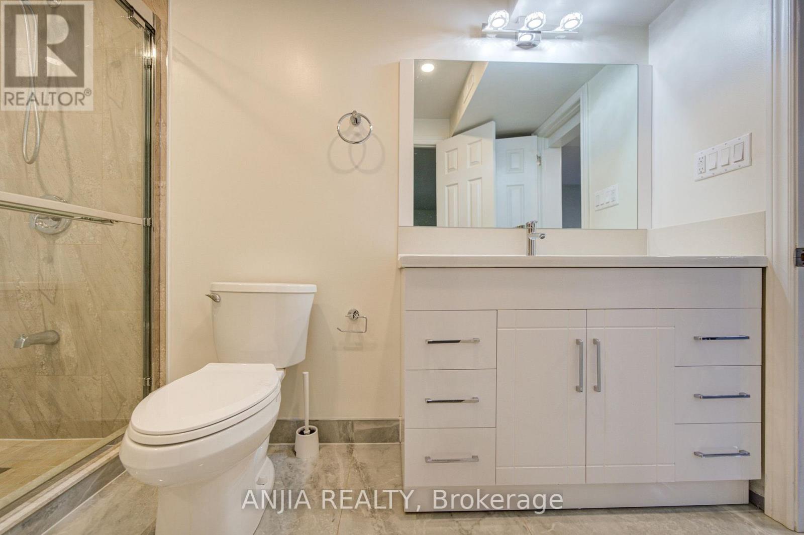 8 Brooklyn Crescent Property Photo 42