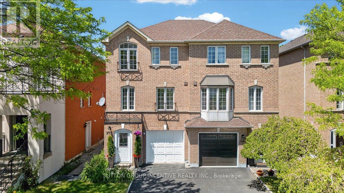 97 Yellowood Circle Property Photo 1
