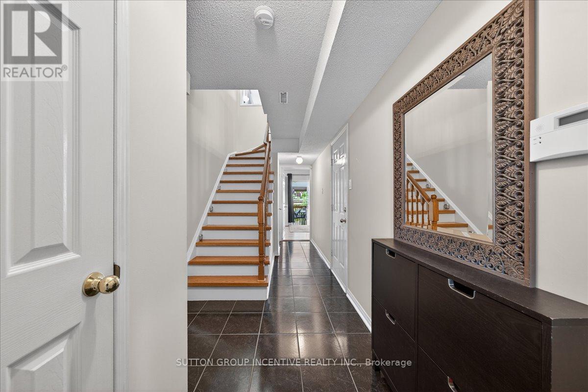 97 Yellowood Circle Property Photo 2