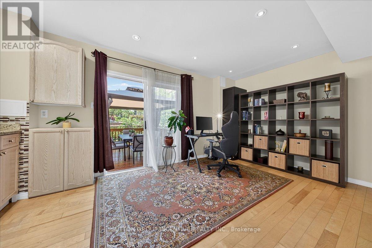 97 Yellowood Circle Property Photo 4