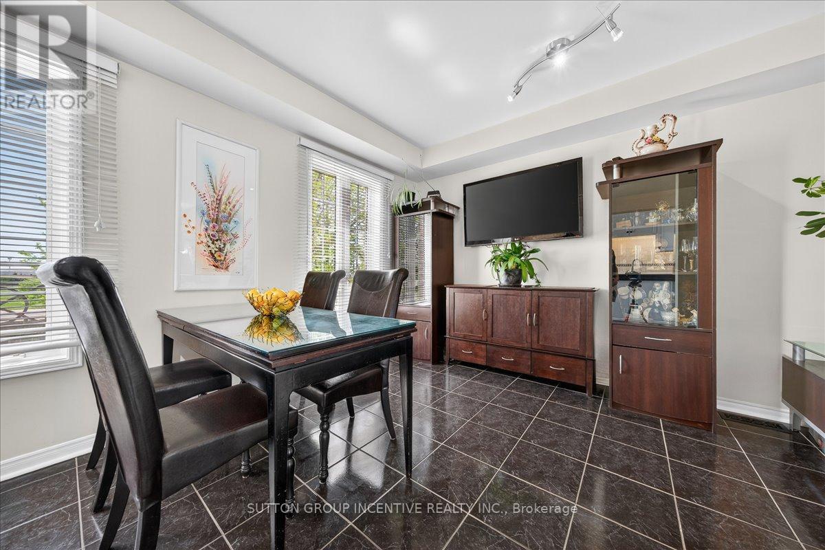 97 Yellowood Circle Property Photo 18