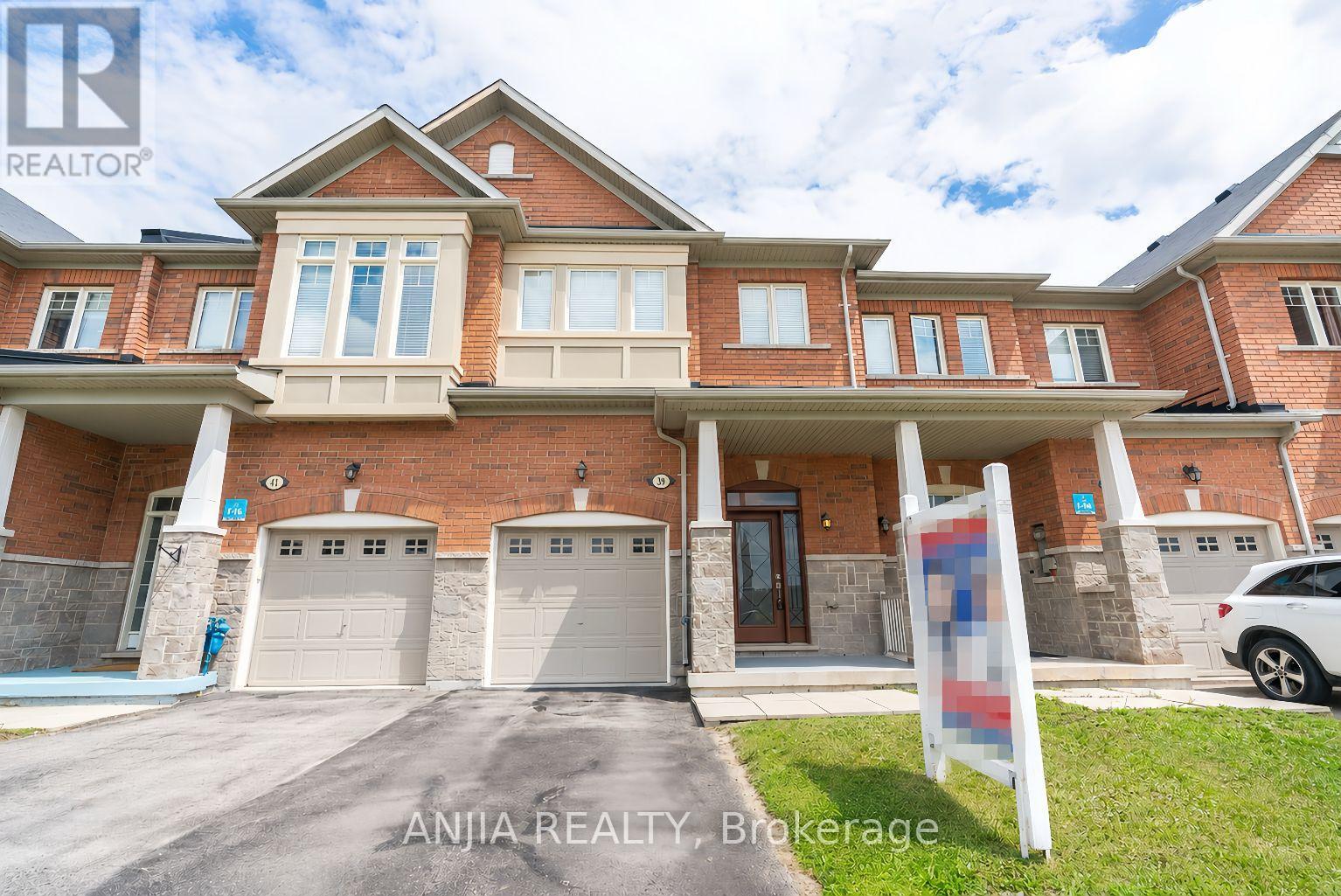 39 PERCY REESOR STREET Property Photo 1