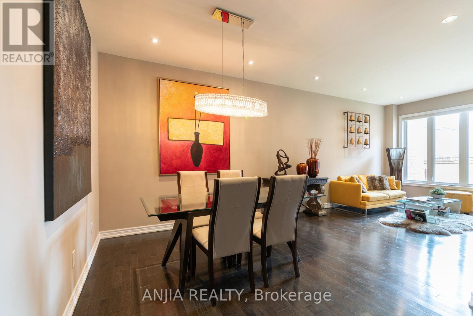 39 Percy Reesor Street Property Photo 4