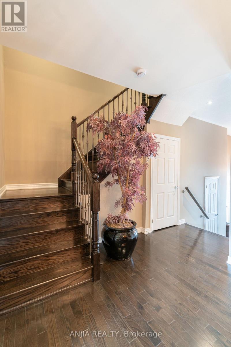 39 Percy Reesor Street Property Photo 14