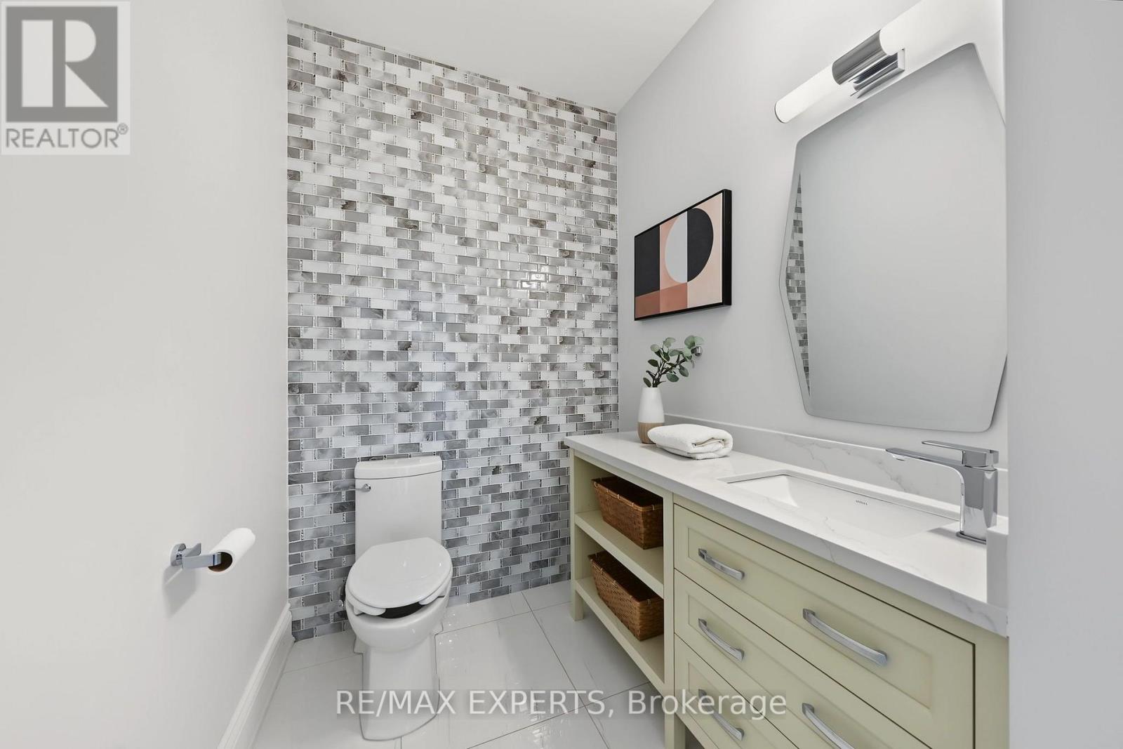 18 Gosling Road Property Photo 11