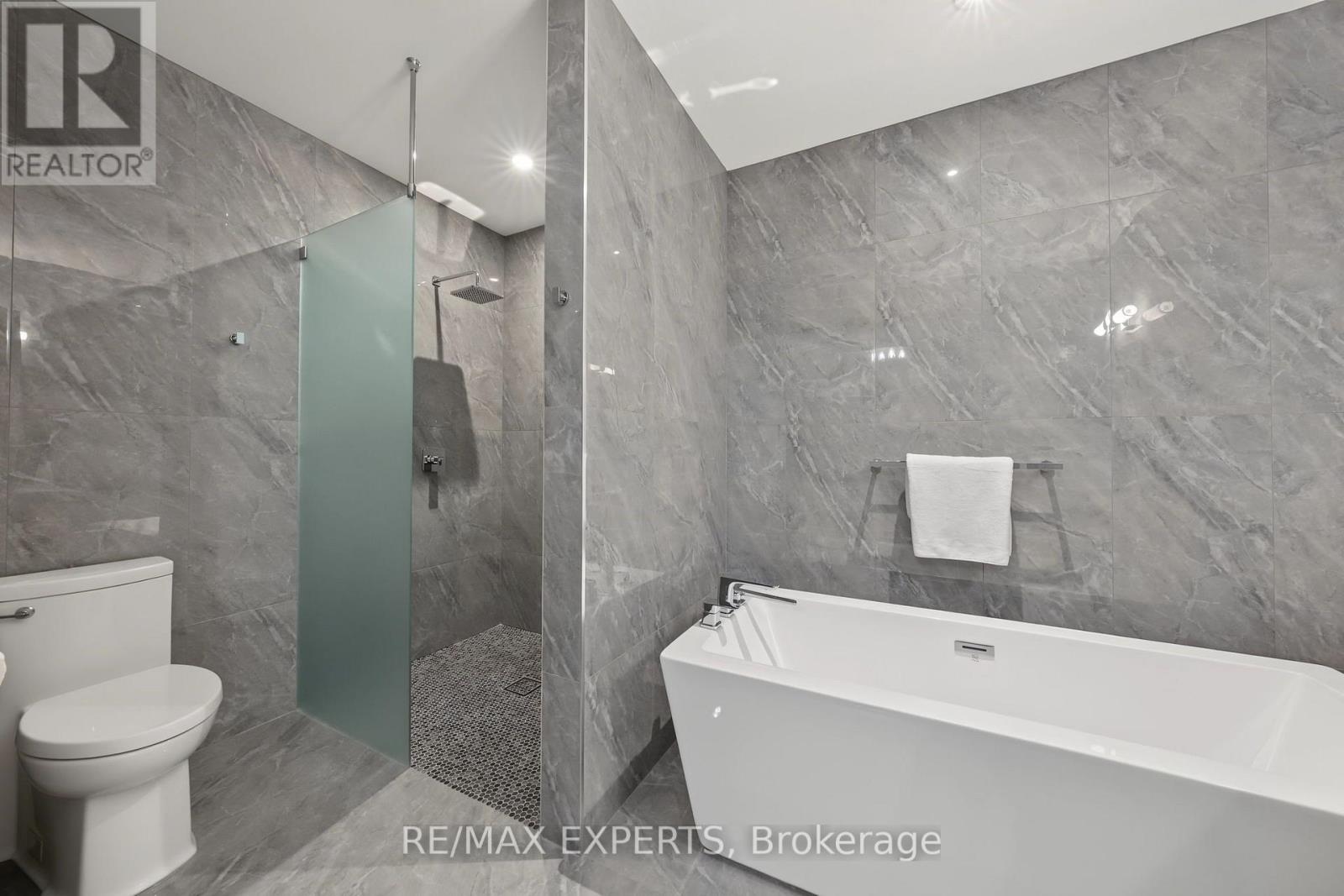 18 Gosling Road Property Photo 35