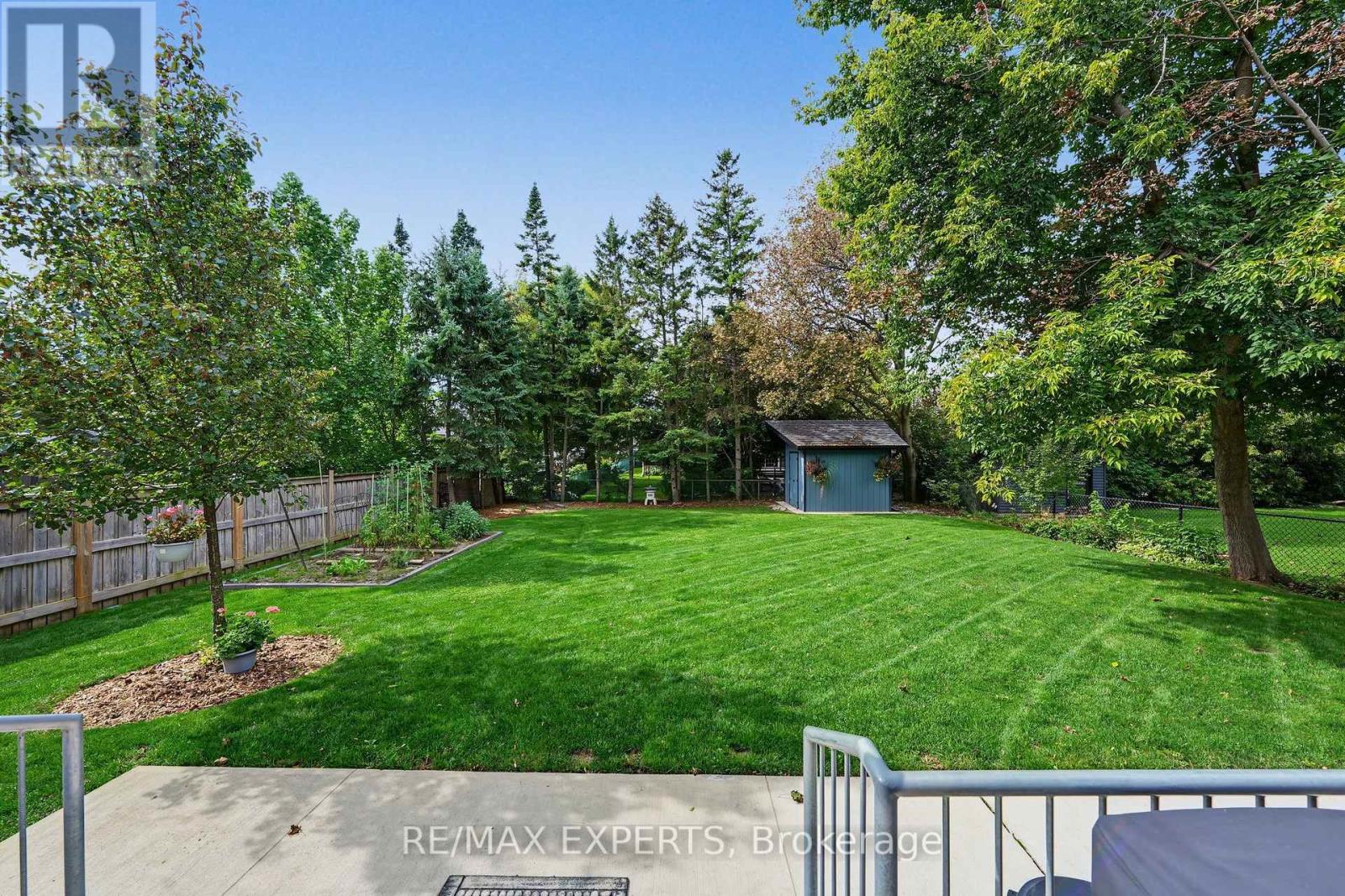 18 Gosling Road Property Photo 43
