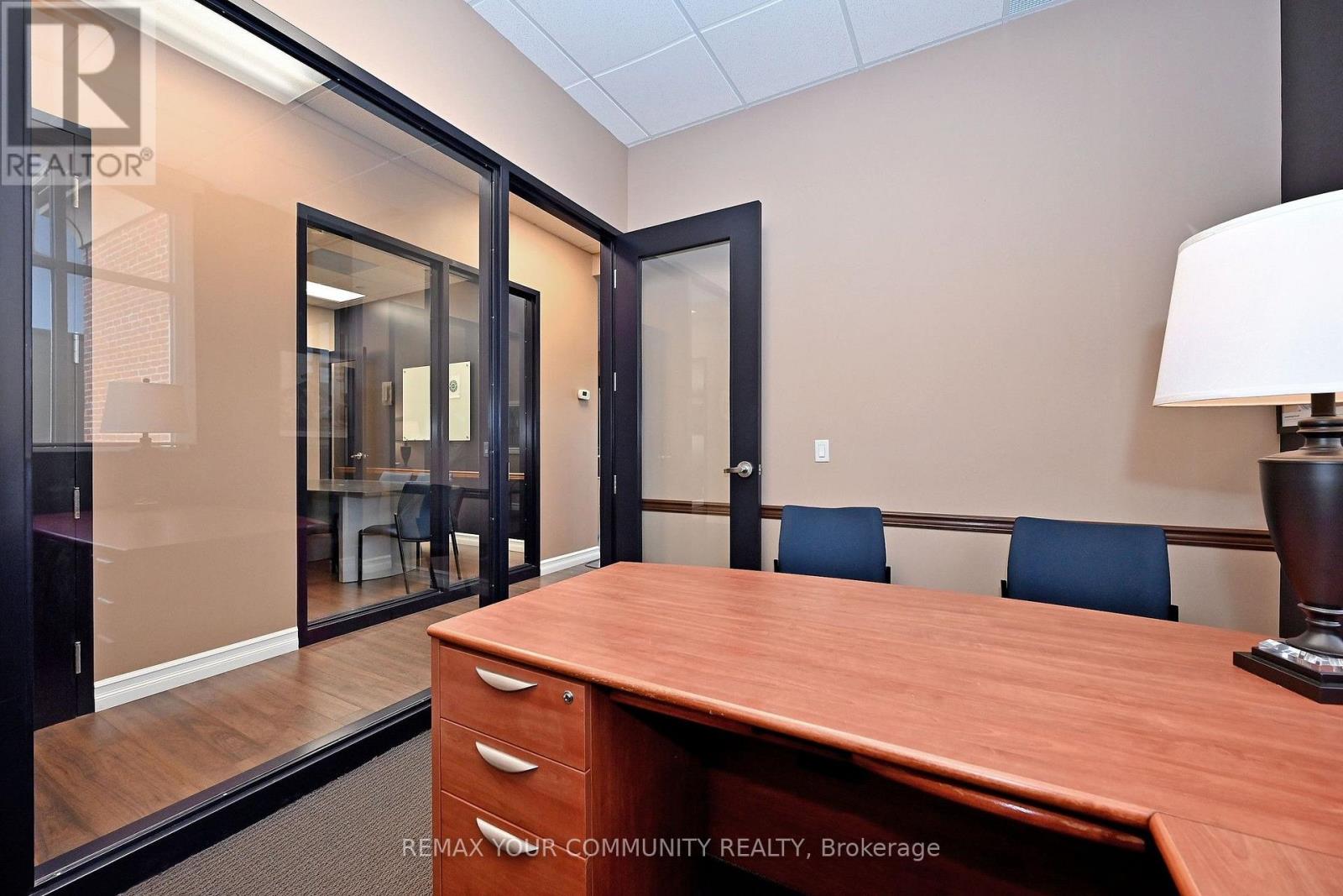 213 - 214 - 8789 Woodbine Avenue Property Photo 25
