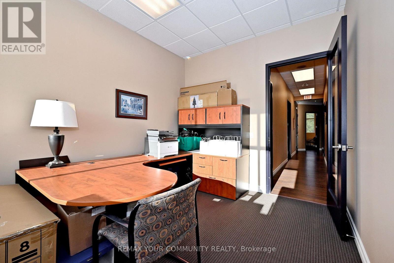 213 - 214 - 8789 Woodbine Avenue Property Photo 26