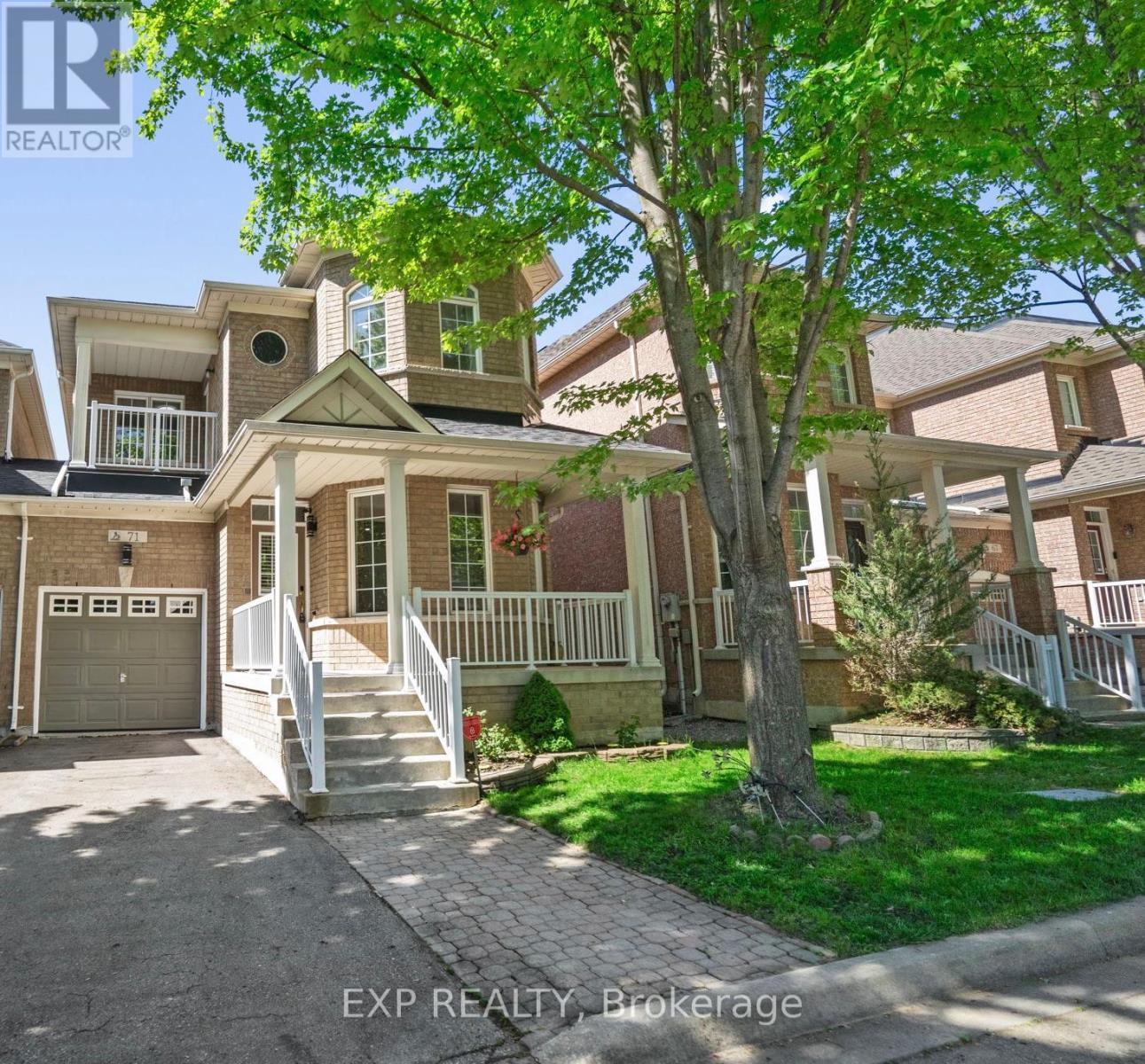 71 Pillar Rock Crescent Property Photo 1