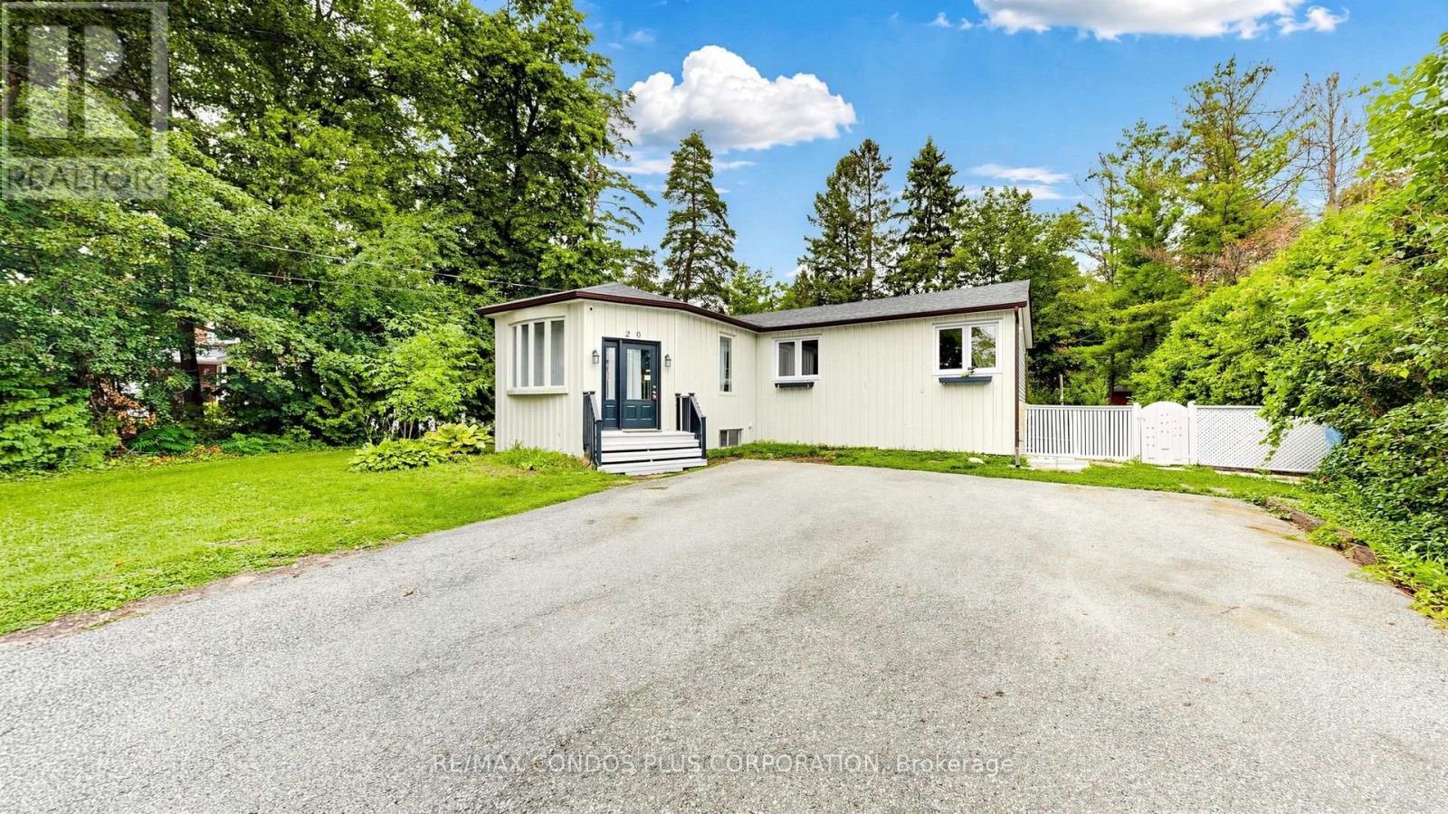 20 Southwood Crescent Property Photo 8