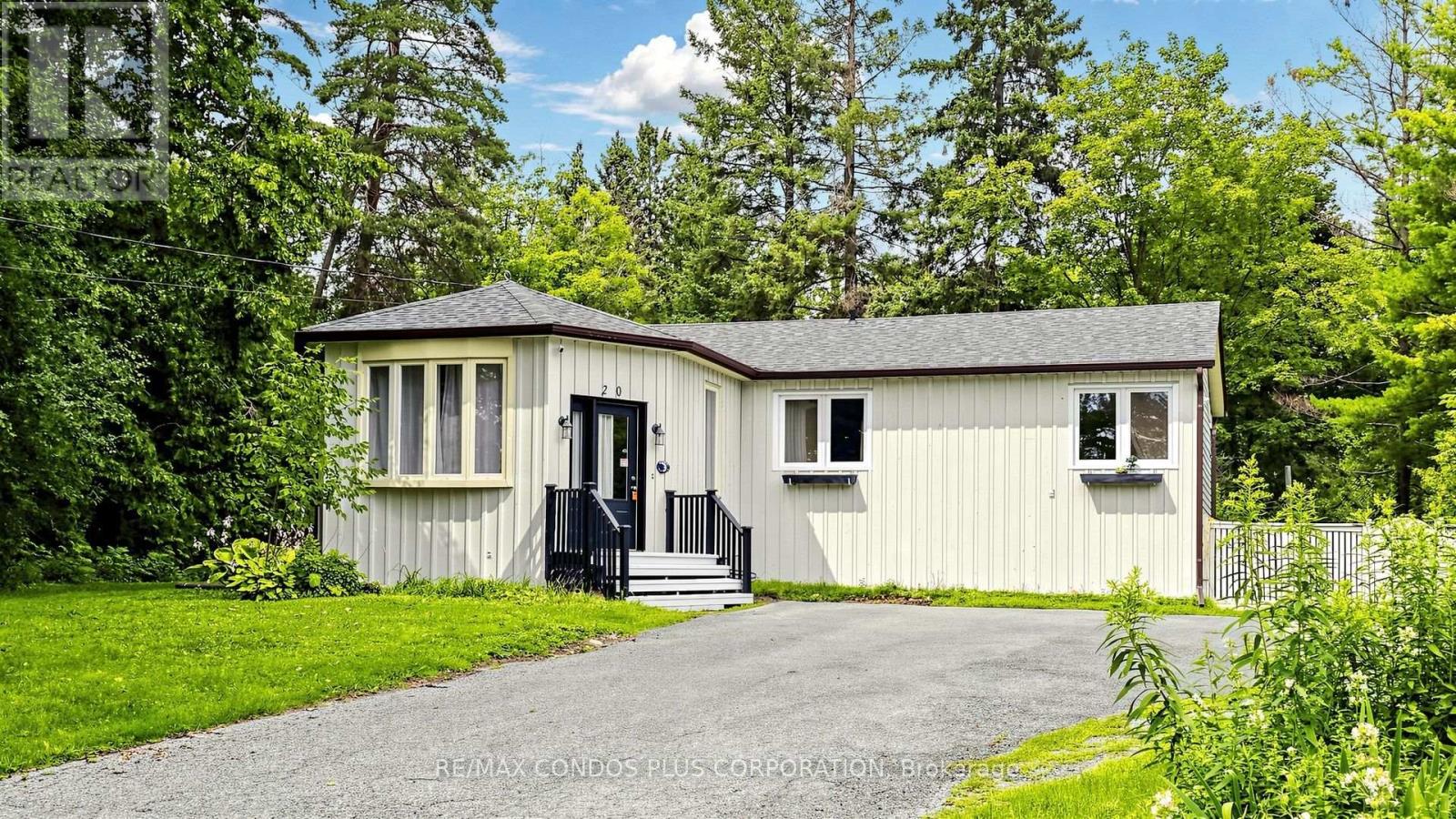 20 Southwood Crescent Property Photo 10