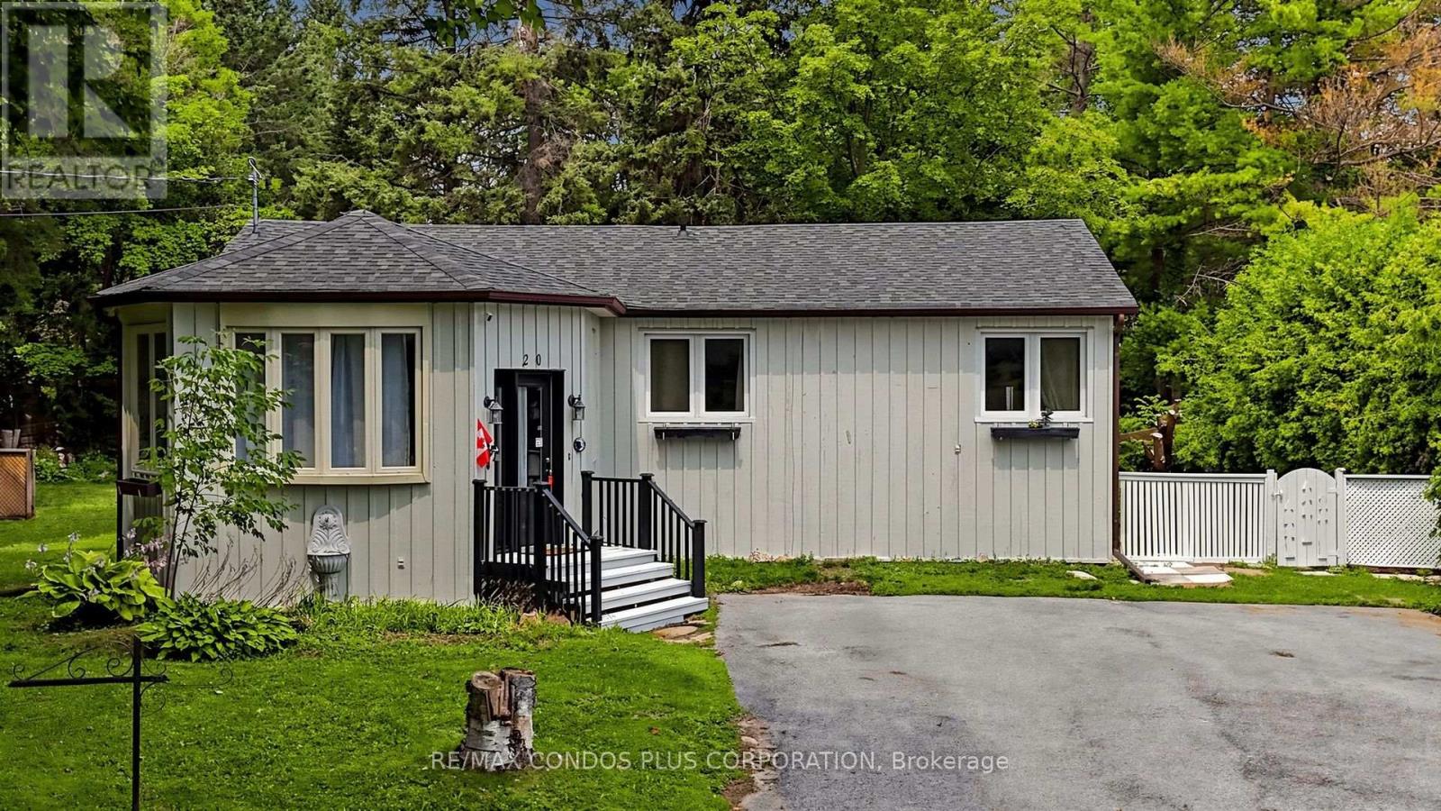 20 Southwood Crescent Property Photo 47