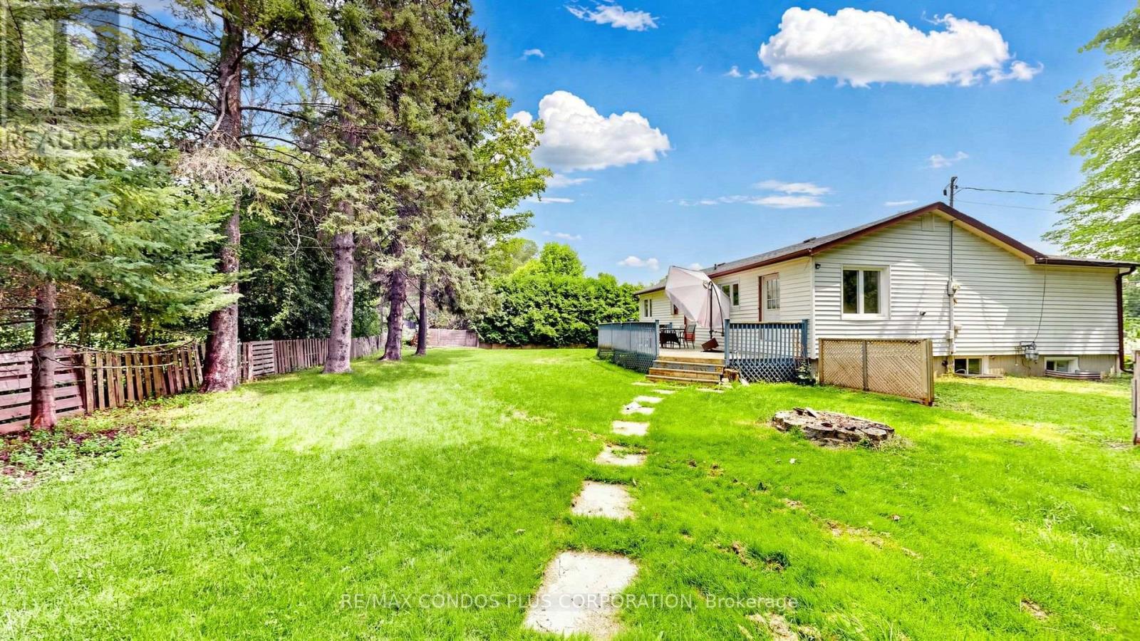 20 Southwood Crescent Property Photo 48