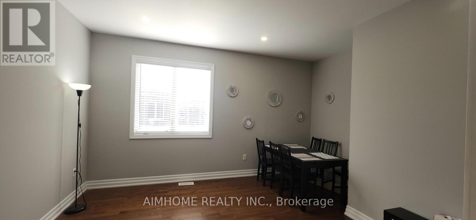 58 Major Crescent Property Photo 6
