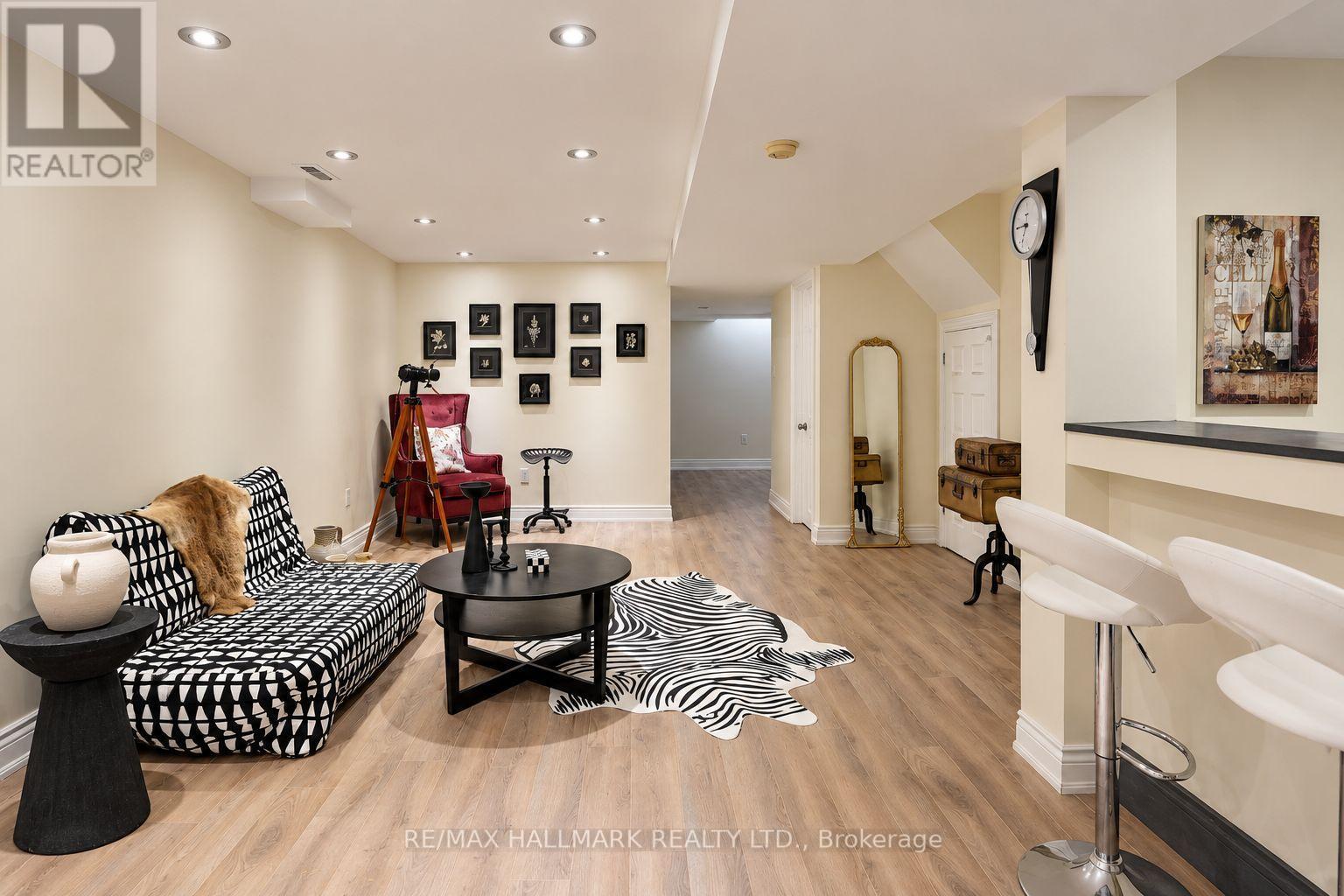 97 Benjamin Hood Crescent Property Photo 27