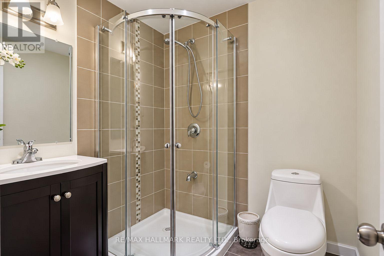 97 Benjamin Hood Crescent Property Photo 32