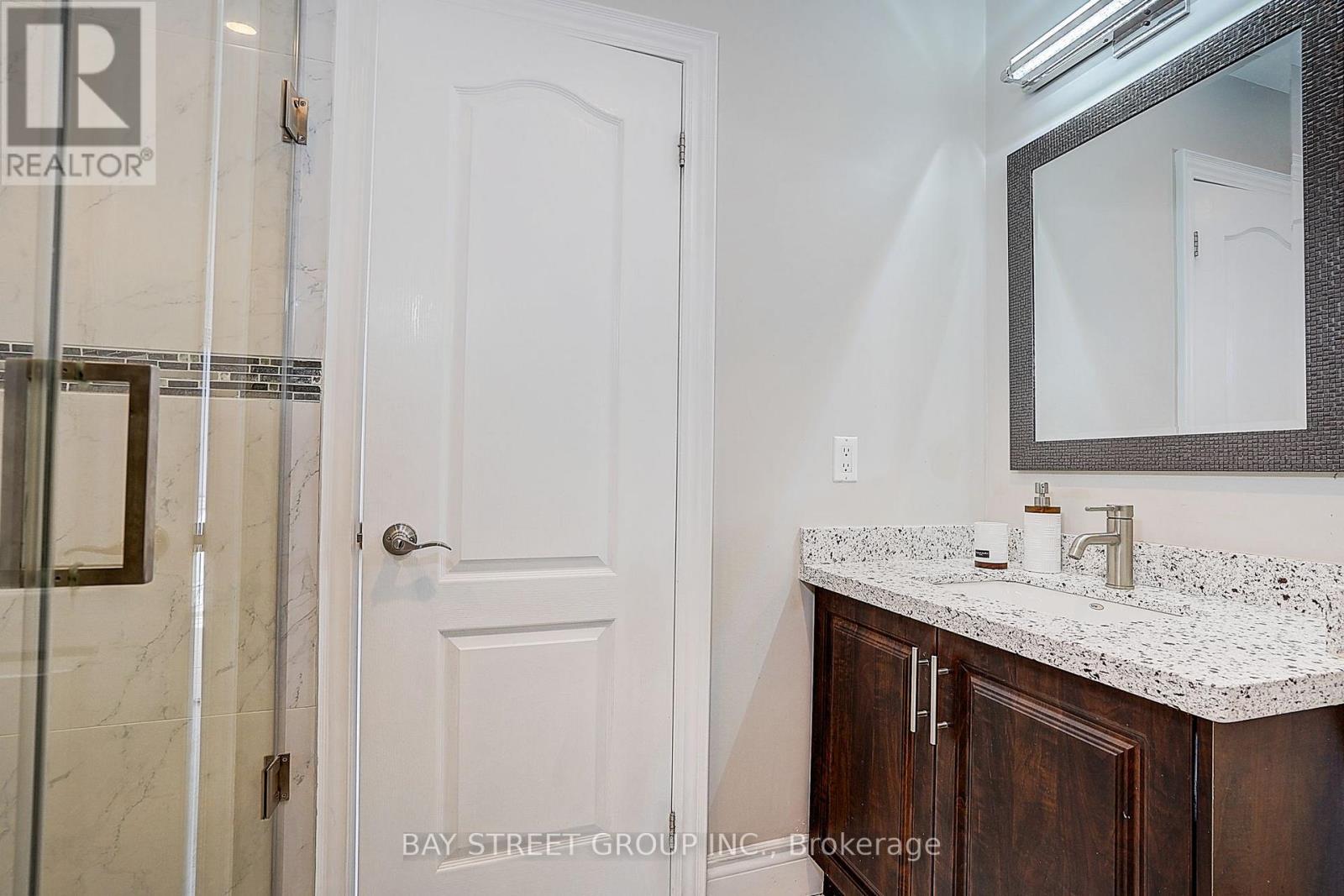 411 Weldrick Road E Property Photo 30