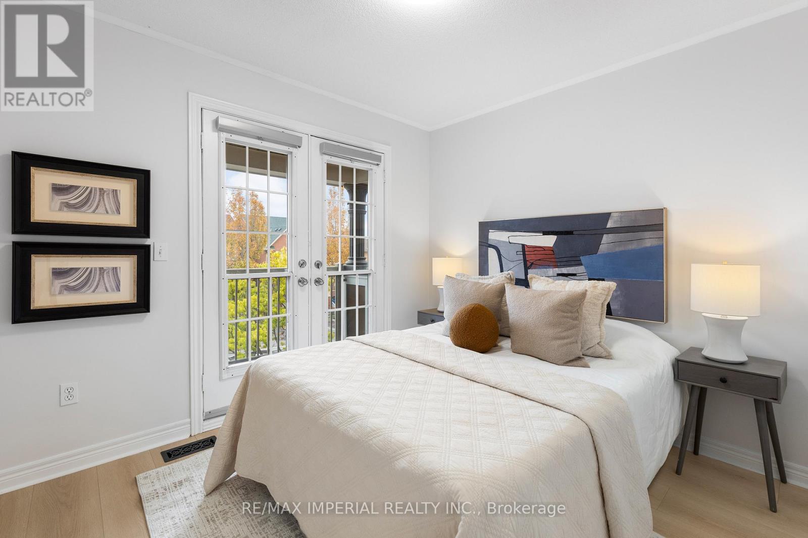 44 Hawkview Boulevard Property Photo 32