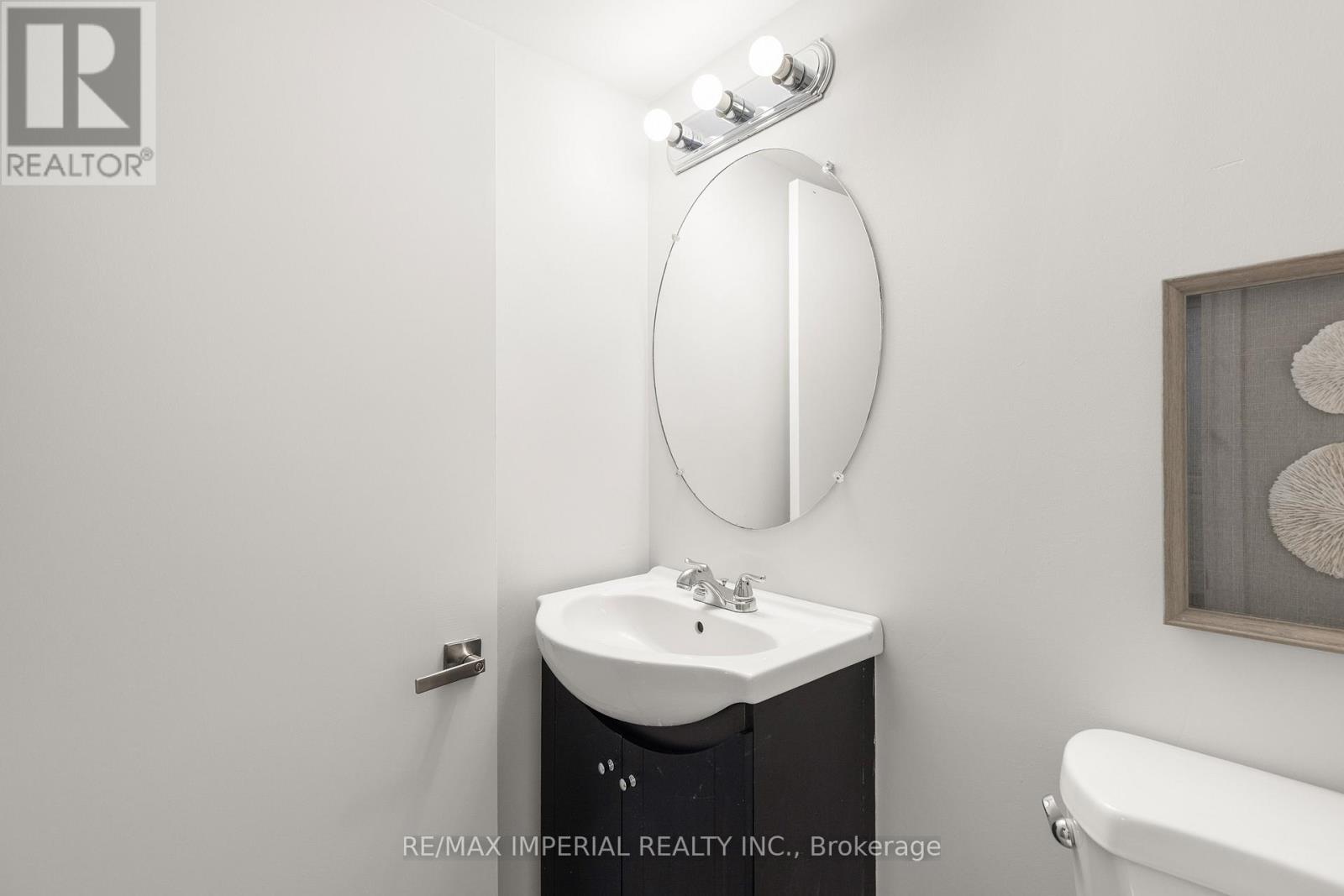 44 Hawkview Boulevard Property Photo 43