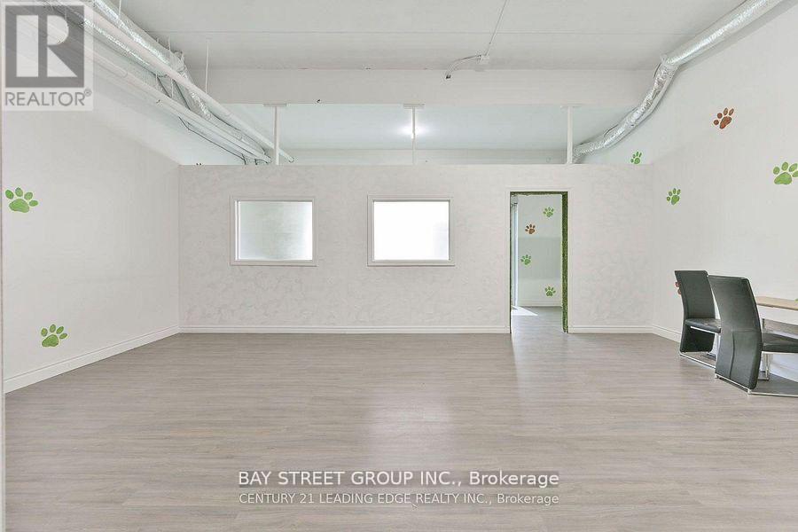 8 Villa Ada Drive Property Photo 7
