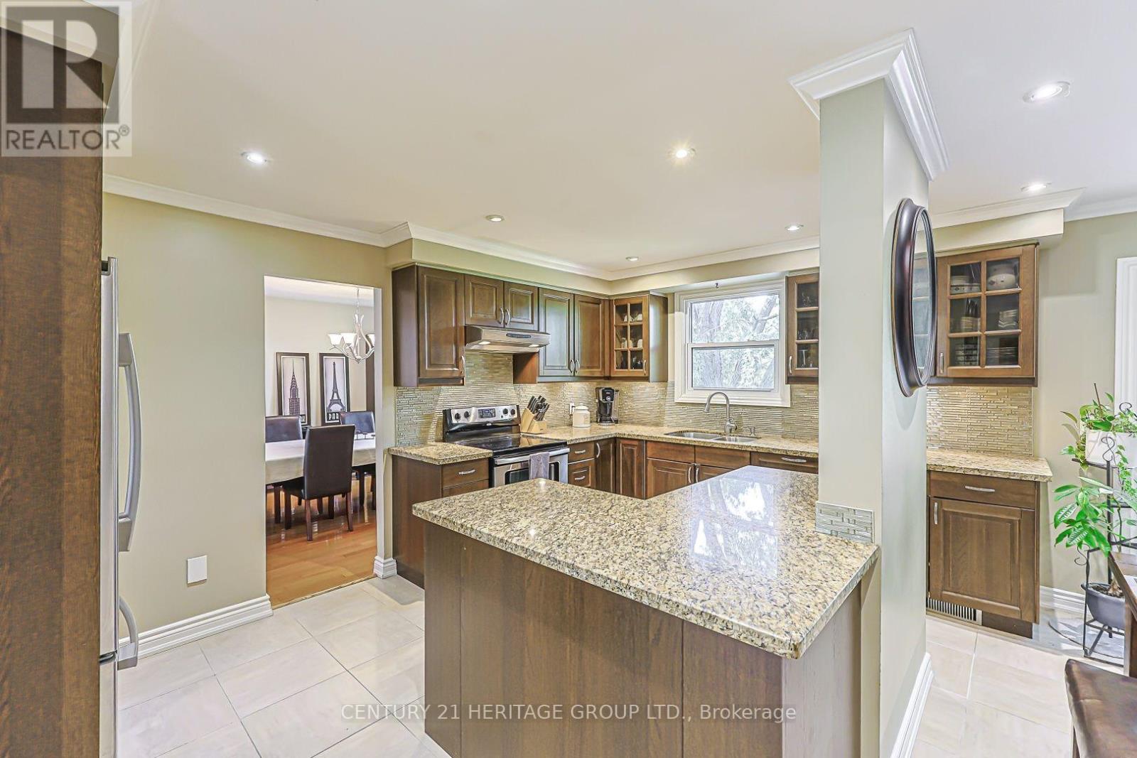 66 Howlett Avenue Property Photo 12