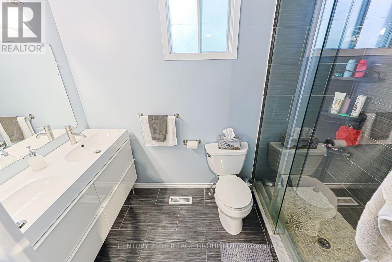 66 Howlett Avenue Property Photo 23